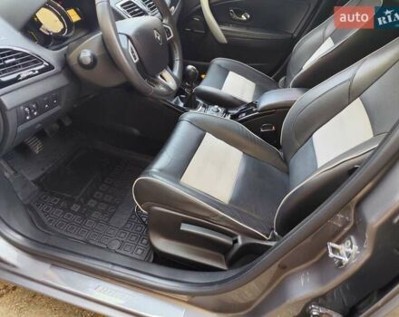 Серый Рено Меган, объемом двигателя 1.5 л и пробегом 201 тыс. км за 8200 $, фото 16 на Automoto.ua