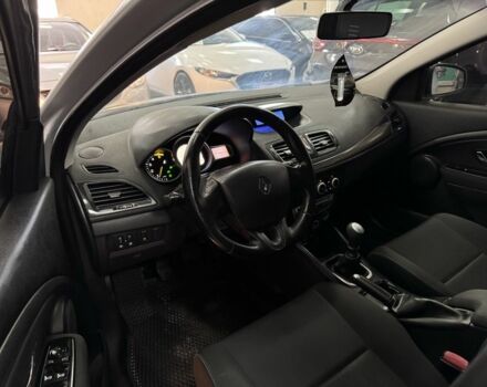 Сірий Рено Меган, об'ємом двигуна 1.5 л та пробігом 209 тис. км за 7400 $, фото 8 на Automoto.ua