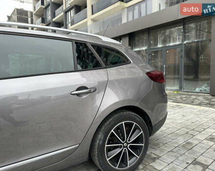 Сірий Рено Меган, об'ємом двигуна 1.46 л та пробігом 293 тис. км за 7800 $, фото 5 на Automoto.ua