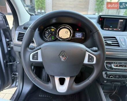 Серый Рено Меган, объемом двигателя 1.5 л и пробегом 270 тыс. км за 7950 $, фото 28 на Automoto.ua