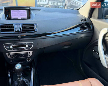 Серый Рено Меган, объемом двигателя 1.5 л и пробегом 235 тыс. км за 8500 $, фото 30 на Automoto.ua