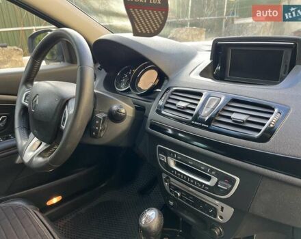 Сірий Рено Меган, об'ємом двигуна 1.6 л та пробігом 266 тис. км за 6300 $, фото 21 на Automoto.ua