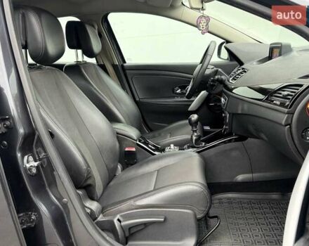 Сірий Рено Меган, об'ємом двигуна 1.46 л та пробігом 238 тис. км за 7990 $, фото 11 на Automoto.ua