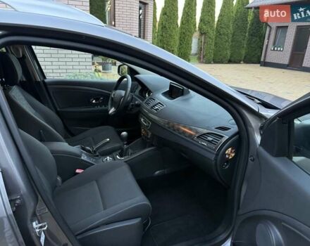 Серый Рено Меган, объемом двигателя 1.5 л и пробегом 270 тыс. км за 7950 $, фото 41 на Automoto.ua