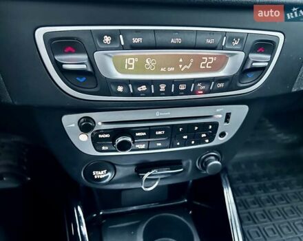 Серый Рено Меган, объемом двигателя 1.5 л и пробегом 248 тыс. км за 8300 $, фото 22 на Automoto.ua