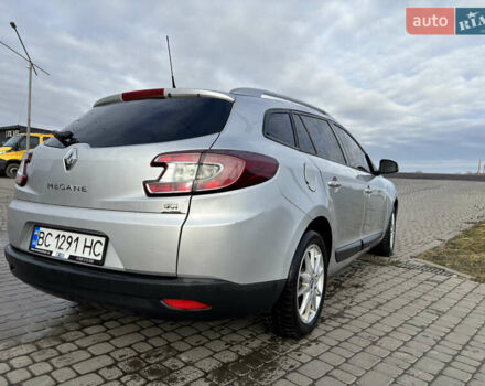 Сірий Рено Меган, об'ємом двигуна 1.46 л та пробігом 327 тис. км за 7100 $, фото 13 на Automoto.ua