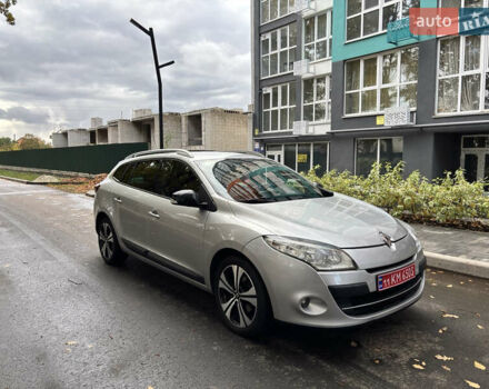 Рено Меган 2012 в Чернигове на Automoto.ua Серый Рено Меган, объемом двигателя 1.5 л и пробегом 218 тыс. км за 8500 $, фото 4 на Automoto.ua