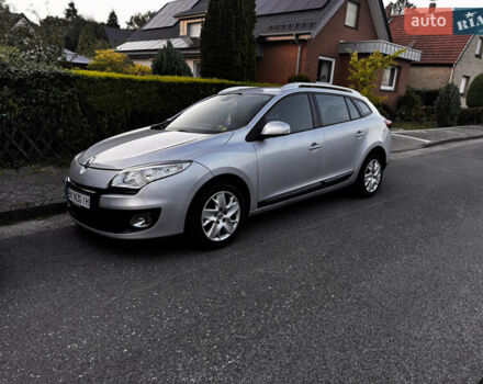 Серый Рено Меган, объемом двигателя 1.46 л и пробегом 248 тыс. км за 7900 $, фото 1 на Automoto.ua