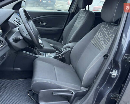 Серый Рено Меган, объемом двигателя 1.46 л и пробегом 183 тыс. км за 8450 $, фото 59 на Automoto.ua