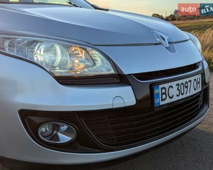 Серый Рено Меган, объемом двигателя 1.5 л и пробегом 224 тыс. км за 6995 $, фото 2 на Automoto.ua