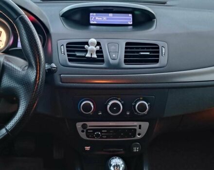 Серый Рено Меган, объемом двигателя 1.5 л и пробегом 269 тыс. км за 6890 $, фото 15 на Automoto.ua