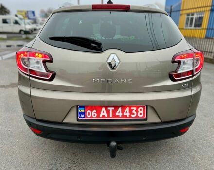Сірий Рено Меган, об'ємом двигуна 1.5 л та пробігом 217 тис. км за 8300 $, фото 4 на Automoto.ua