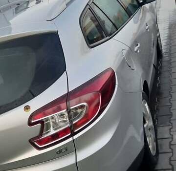 Серый Рено Меган, объемом двигателя 1.46 л и пробегом 276 тыс. км за 6000 $, фото 4 на Automoto.ua