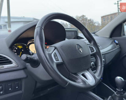 Серый Рено Меган, объемом двигателя 1.46 л и пробегом 183 тыс. км за 8450 $, фото 64 на Automoto.ua