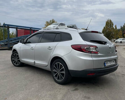 Рено Меган 2012 в Харькове на Automoto.ua Серый Рено Меган, объемом двигателя 1.46 л и пробегом 298 тыс. км за 7500 $, фото 3 на Automoto.ua