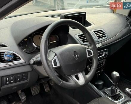 Сірий Рено Меган, об'ємом двигуна 1.5 л та пробігом 380 тис. км за 6940 $, фото 13 на Automoto.ua