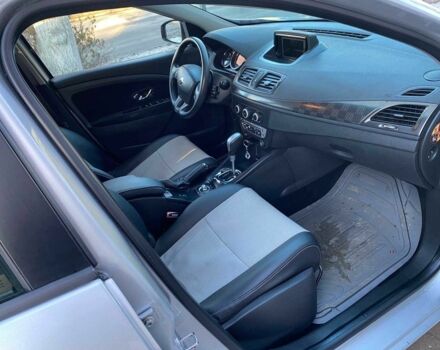 Серый Рено Меган, объемом двигателя 1.5 л и пробегом 240 тыс. км за 7300 $, фото 9 на Automoto.ua