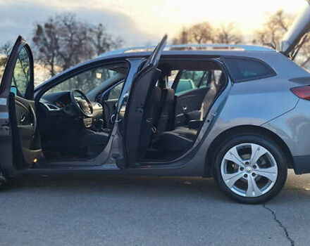 Серый Рено Меган, объемом двигателя 1.6 л и пробегом 210 тыс. км за 7550 $, фото 22 на Automoto.ua