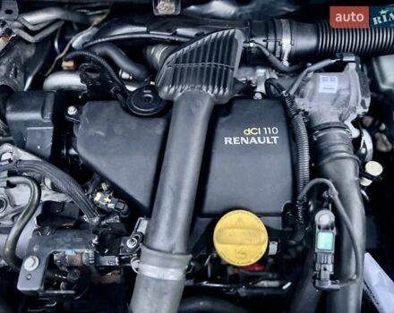 Серый Рено Меган, объемом двигателя 1.5 л и пробегом 248 тыс. км за 8300 $, фото 35 на Automoto.ua