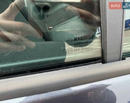 Серый Рено Меган, объемом двигателя 1.5 л и пробегом 219 тыс. км за 9800 $, фото 36 на Automoto.ua