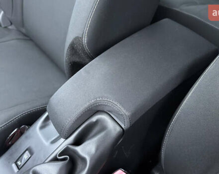 Серый Рено Меган, объемом двигателя 1.46 л и пробегом 183 тыс. км за 8100 $, фото 76 на Automoto.ua