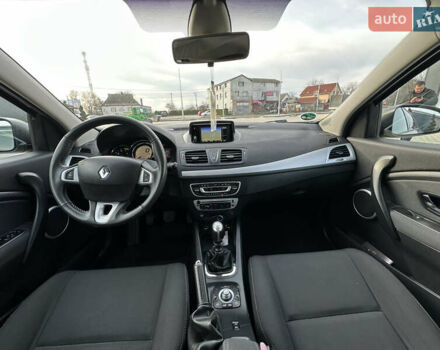 Сірий Рено Меган, об'ємом двигуна 1.5 л та пробігом 97 тис. км за 10299 $, фото 7 на Automoto.ua