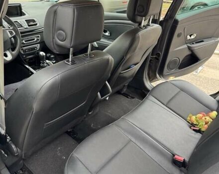 Серый Рено Меган, объемом двигателя 0 л и пробегом 148 тыс. км за 3781 $, фото 9 на Automoto.ua