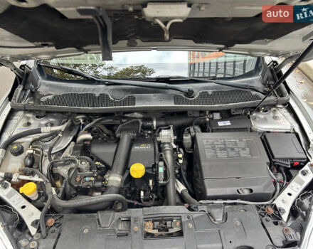 Рено Меган 2012 в Чернигове на Automoto.ua Серый Рено Меган, объемом двигателя 1.5 л и пробегом 218 тыс. км за 8500 $, фото 34 на Automoto.ua