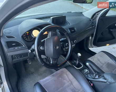 Серый Рено Меган, объемом двигателя 1.5 л и пробегом 263 тыс. км за 6500 $, фото 10 на Automoto.ua