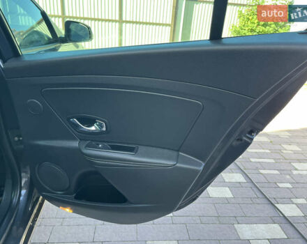 Серый Рено Меган, объемом двигателя 1.5 л и пробегом 250 тыс. км за 8300 $, фото 19 на Automoto.ua