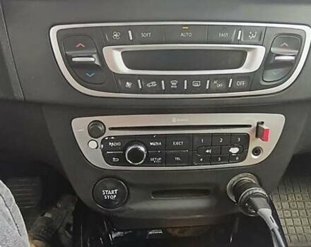 Серый Рено Меган, объемом двигателя 1.46 л и пробегом 245 тыс. км за 8250 $, фото 14 на Automoto.ua