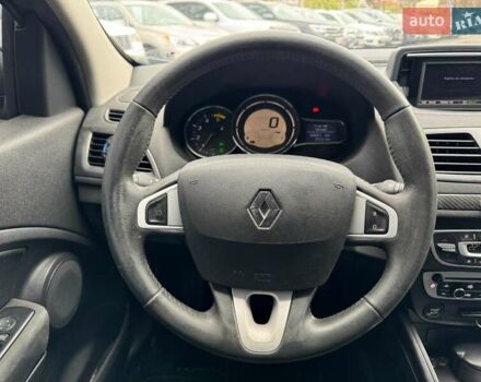Сірий Рено Меган, об'ємом двигуна 1.5 л та пробігом 380 тис. км за 6940 $, фото 22 на Automoto.ua