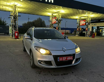 Сірий Рено Меган, об'ємом двигуна 1.5 л та пробігом 220 тис. км за 7300 $, фото 5 на Automoto.ua