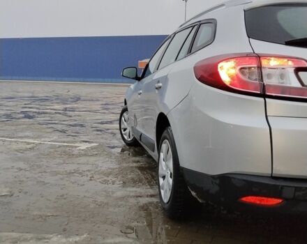 Сірий Рено Меган, об'ємом двигуна 0 л та пробігом 239 тис. км за 7200 $, фото 5 на Automoto.ua