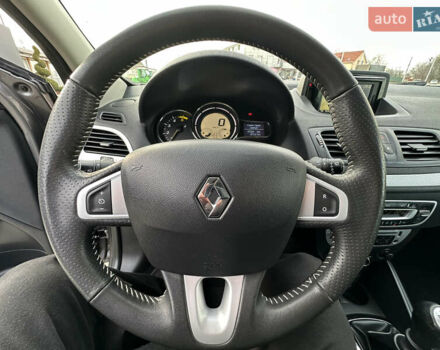 Сірий Рено Меган, об'ємом двигуна 1.5 л та пробігом 97 тис. км за 10299 $, фото 12 на Automoto.ua