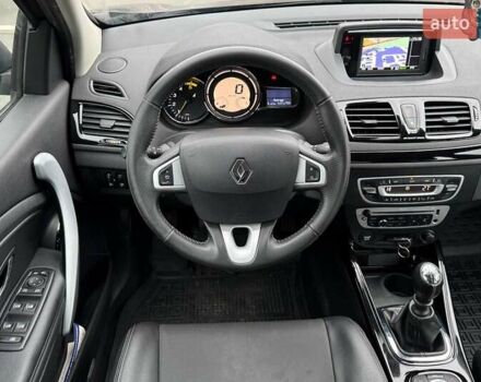 Сірий Рено Меган, об'ємом двигуна 1.46 л та пробігом 238 тис. км за 7990 $, фото 13 на Automoto.ua