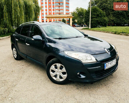 Рено Меган 2012 в Ивано-Франковске на Automoto.ua Серый Рено Меган, объемом двигателя 1.5 л и пробегом 189 тыс. км за 8300 $, фото 2 на Automoto.ua