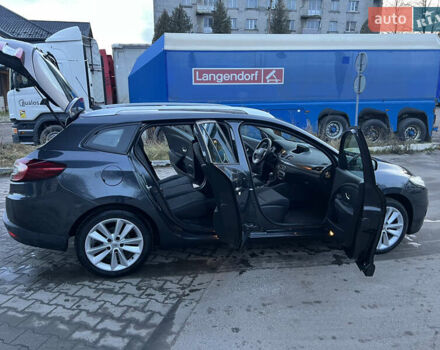 Серый Рено Меган, объемом двигателя 1.5 л и пробегом 230 тыс. км за 8200 $, фото 21 на Automoto.ua