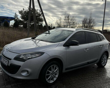 Сірий Рено Меган, об'ємом двигуна 1.46 л та пробігом 327 тис. км за 7100 $, фото 2 на Automoto.ua