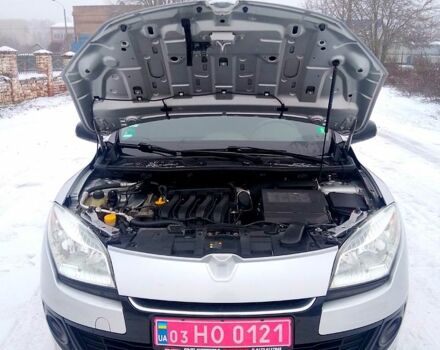 Сірий Рено Меган, об'ємом двигуна 1.6 л та пробігом 230 тис. км за 7400 $, фото 10 на Automoto.ua