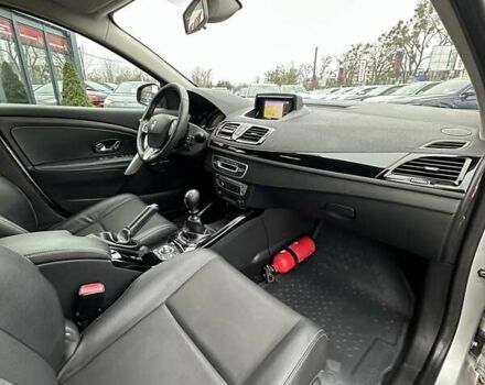 Серый Рено Меган, объемом двигателя 1.46 л и пробегом 289 тыс. км за 7999 $, фото 21 на Automoto.ua