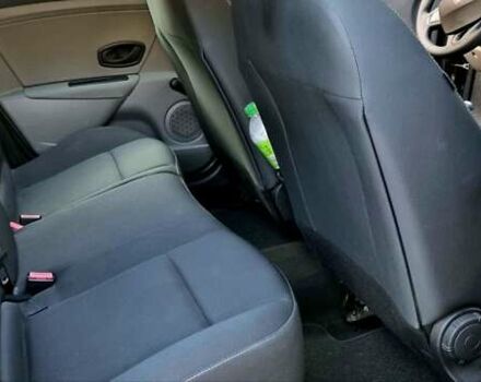 Сірий Рено Меган, об'ємом двигуна 1.6 л та пробігом 179 тис. км за 7767 $, фото 14 на Automoto.ua