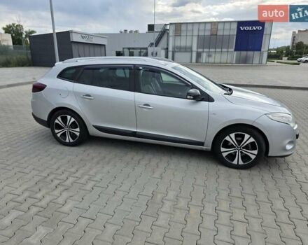 Сірий Рено Меган, об'ємом двигуна 1.5 л та пробігом 270 тис. км за 8500 $, фото 4 на Automoto.ua