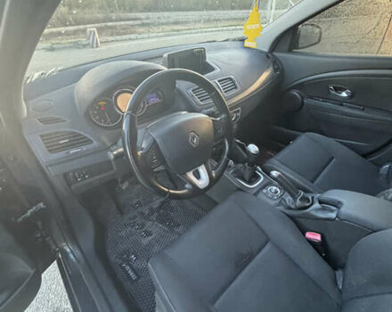 Сірий Рено Меган, об'ємом двигуна 1.46 л та пробігом 319 тис. км за 6500 $, фото 5 на Automoto.ua