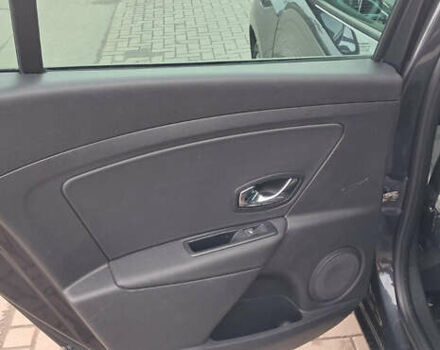 Серый Рено Меган, объемом двигателя 1.5 л и пробегом 225 тыс. км за 8899 $, фото 25 на Automoto.ua