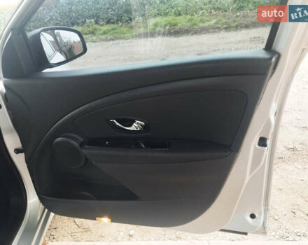 Серый Рено Меган, объемом двигателя 1.5 л и пробегом 228 тыс. км за 6900 $, фото 16 на Automoto.ua