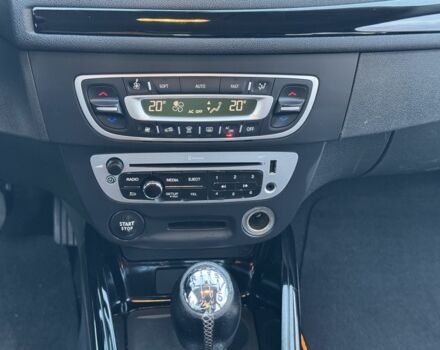 Серый Рено Меган, объемом двигателя 1.5 л и пробегом 253 тыс. км за 8399 $, фото 12 на Automoto.ua