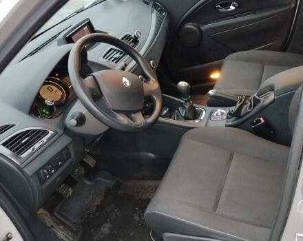 Сірий Рено Меган, об'ємом двигуна 0 л та пробігом 239 тис. км за 7200 $, фото 21 на Automoto.ua