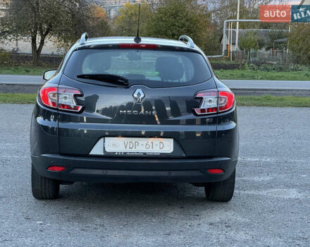 Серый Рено Меган, объемом двигателя 1.5 л и пробегом 260 тыс. км за 7800 $, фото 5 на Automoto.ua