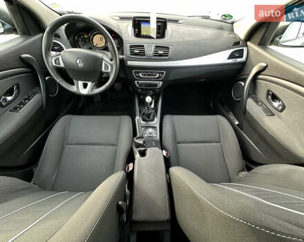 Сірий Рено Меган, об'ємом двигуна 1.5 л та пробігом 97 тис. км за 10299 $, фото 8 на Automoto.ua